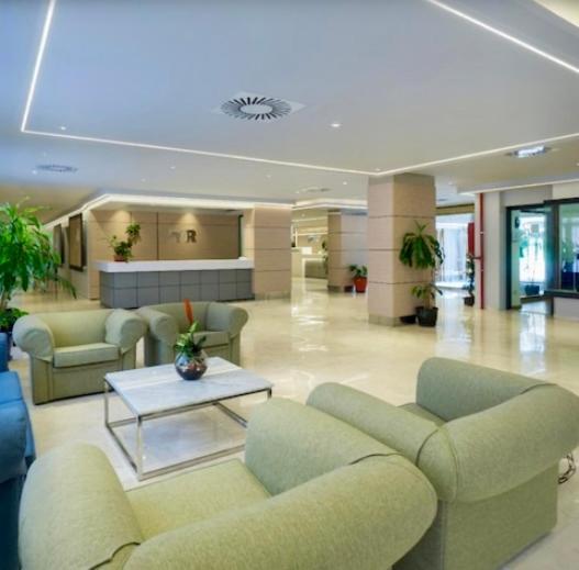 Hotel Pyr Private 4*