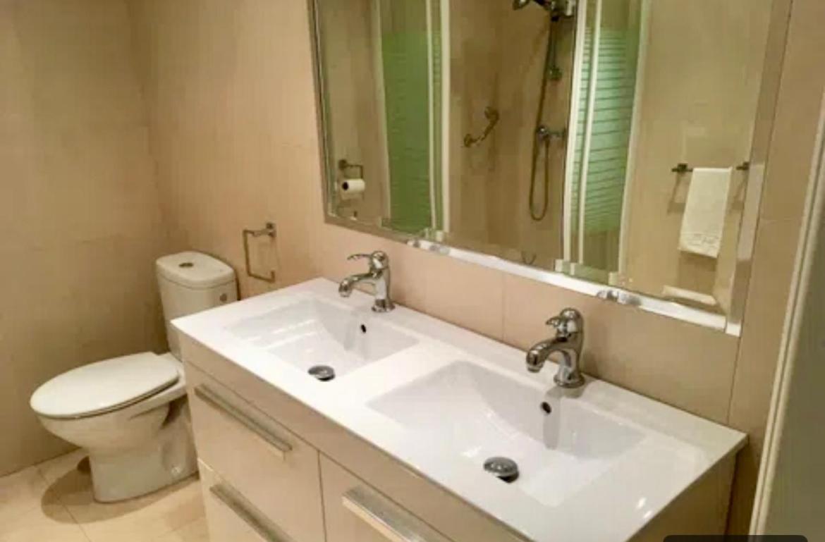 Pyr Private Hotel